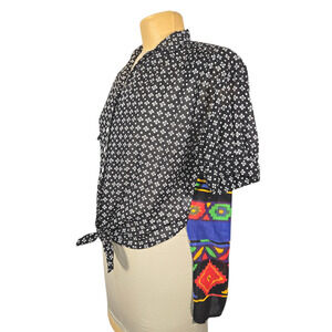 Vintage Platinum Dorothy Schoelen Womens P‎ Black White Geometric Colorful Top